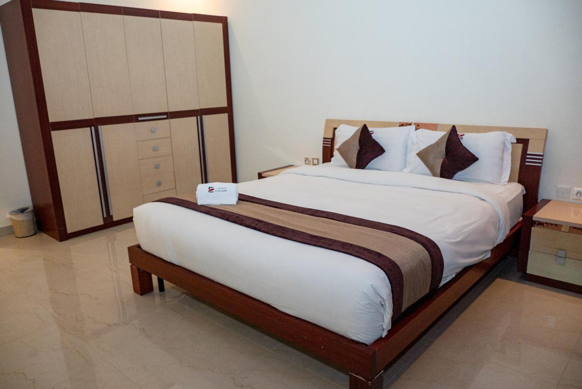 Excelsior Luxury Apartments Manama Luaran gambar