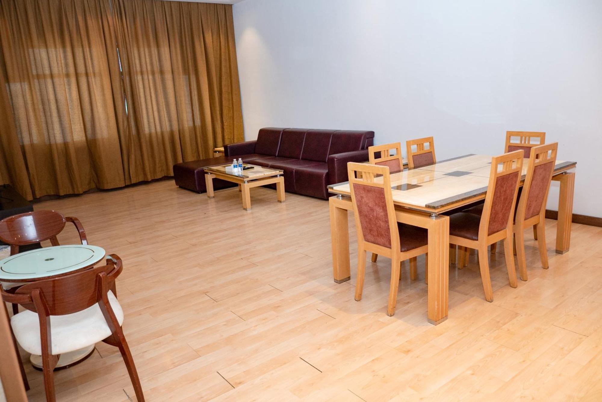Excelsior Luxury Apartments Manama Luaran gambar
